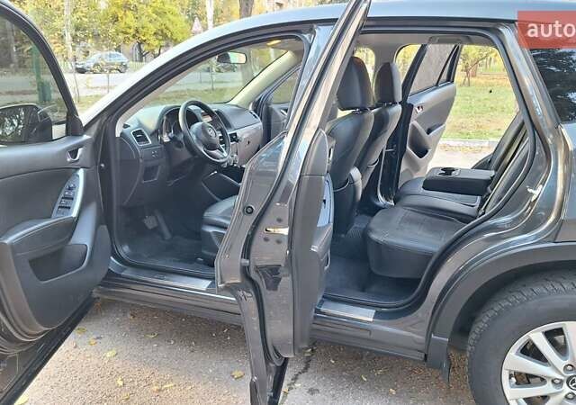 Сірий Мазда СХ-5, об'ємом двигуна 2.49 л та пробігом 211 тис. км за 12600 $, фото 4 на Automoto.ua