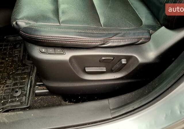 Сірий Мазда СХ-5, об'ємом двигуна 2.2 л та пробігом 279 тис. км за 19350 $, фото 15 на Automoto.ua