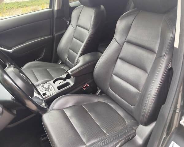 Серый Мазда СХ-5, объемом двигателя 2.2 л и пробегом 152 тыс. км за 15500 $, фото 16 на Automoto.ua