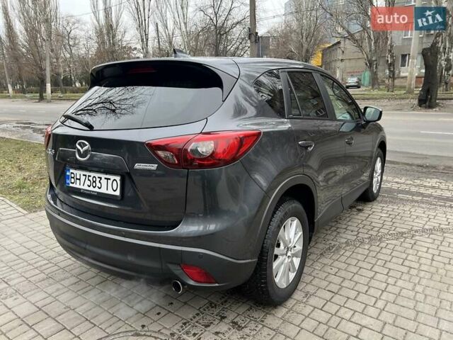 Серый Мазда СХ-5, объемом двигателя 2.19 л и пробегом 140 тыс. км за 15000 $, фото 4 на Automoto.ua
