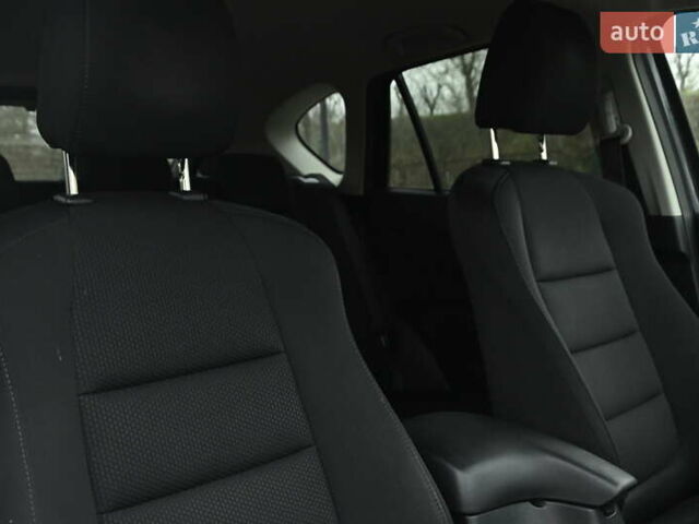 Серый Мазда СХ-5, объемом двигателя 2.2 л и пробегом 218 тыс. км за 15500 $, фото 42 на Automoto.ua