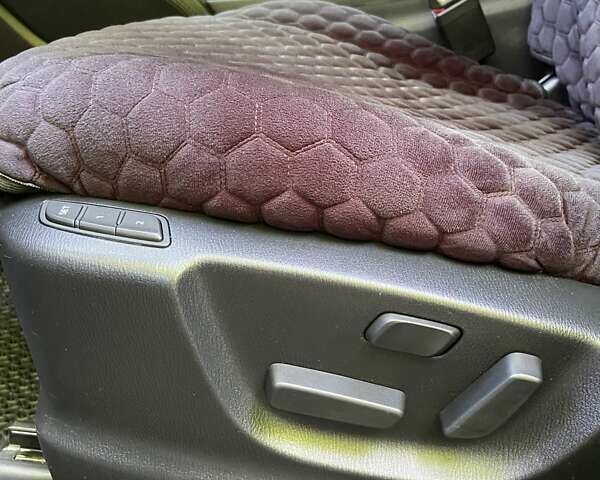 Серый Мазда СХ-5, объемом двигателя 2.19 л и пробегом 206 тыс. км за 18000 $, фото 20 на Automoto.ua