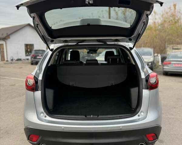 Мазда СХ-5 2016 в Дубно на Automoto.ua Серый Мазда СХ-5, объемом двигателя 2.19 л и пробегом 249 тыс. км за 15999 $, фото 20 на Automoto.ua