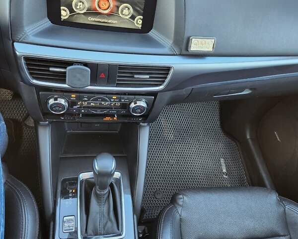 Серый Мазда СХ-5, объемом двигателя 2.49 л и пробегом 210 тыс. км за 15000 $, фото 15 на Automoto.ua