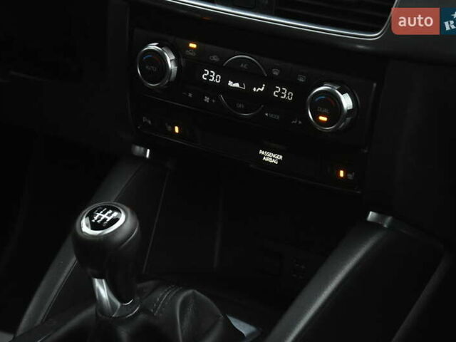 Серый Мазда СХ-5, объемом двигателя 2.2 л и пробегом 218 тыс. км за 15500 $, фото 37 на Automoto.ua