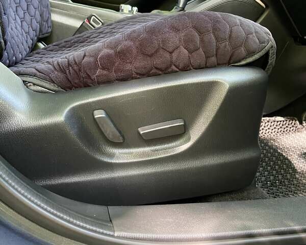 Серый Мазда СХ-5, объемом двигателя 2.19 л и пробегом 206 тыс. км за 18000 $, фото 21 на Automoto.ua