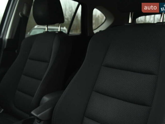 Серый Мазда СХ-5, объемом двигателя 2.2 л и пробегом 218 тыс. км за 15500 $, фото 17 на Automoto.ua