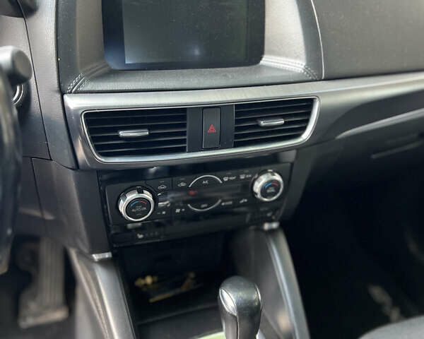 Серый Мазда СХ-5, объемом двигателя 2.49 л и пробегом 138 тыс. км за 16600 $, фото 5 на Automoto.ua