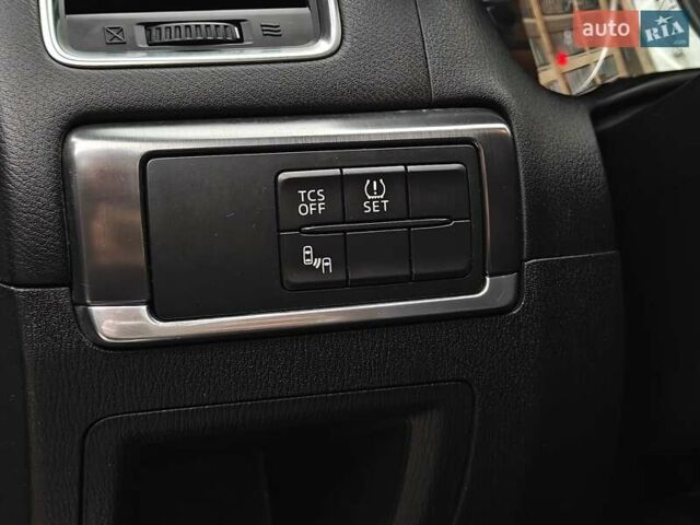 Сірий Мазда СХ-5, об'ємом двигуна 2.49 л та пробігом 158 тис. км за 14500 $, фото 17 на Automoto.ua