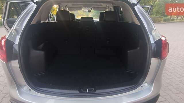 Мазда СХ-5 2016 в Миргороде на Automoto.ua Серый Мазда СХ-5, объемом двигателя 2.5 л и пробегом 253 тыс. км за 14500 $, фото 23 на Automoto.ua