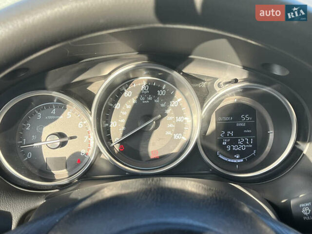 Серый Мазда СХ-5, объемом двигателя 2 л и пробегом 156 тыс. км за 14000 $, фото 9 на Automoto.ua