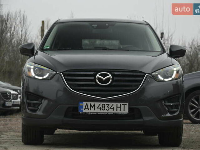 Серый Мазда СХ-5, объемом двигателя 2.2 л и пробегом 218 тыс. км за 15500 $, фото 3 на Automoto.ua