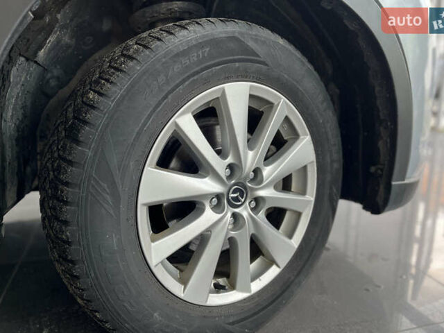 Серый Мазда СХ-5, объемом двигателя 2.19 л и пробегом 198 тыс. км за 15800 $, фото 9 на Automoto.ua