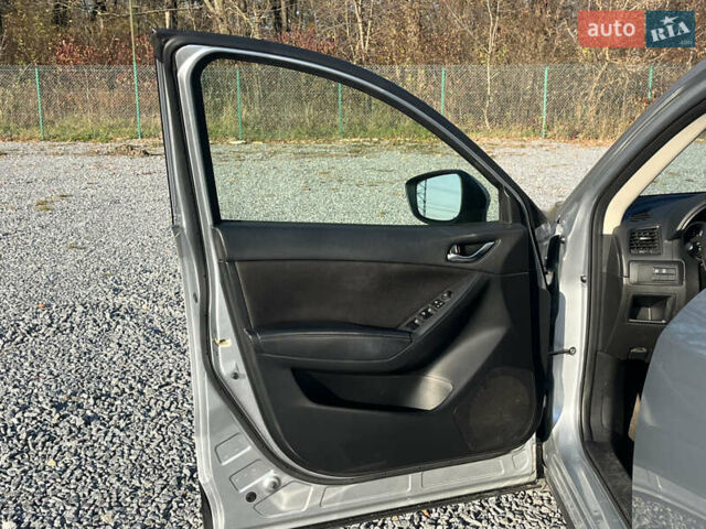 Серый Мазда СХ-5, объемом двигателя 2 л и пробегом 156 тыс. км за 14000 $, фото 13 на Automoto.ua