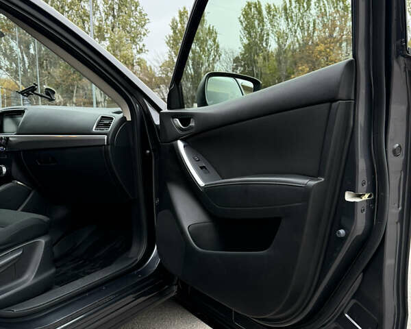 Мазда СХ-5 2016 у Запоріжжя на Automoto.ua Сірий Мазда СХ-5, об'ємом двигуна 2.49 л та пробігом 121 тис. км за 14000 $, фото 15 на Automoto.ua