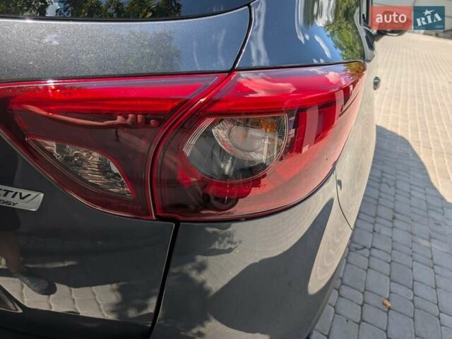 Серый Мазда СХ-5, объемом двигателя 2.19 л и пробегом 196 тыс. км за 16300 $, фото 11 на Automoto.ua