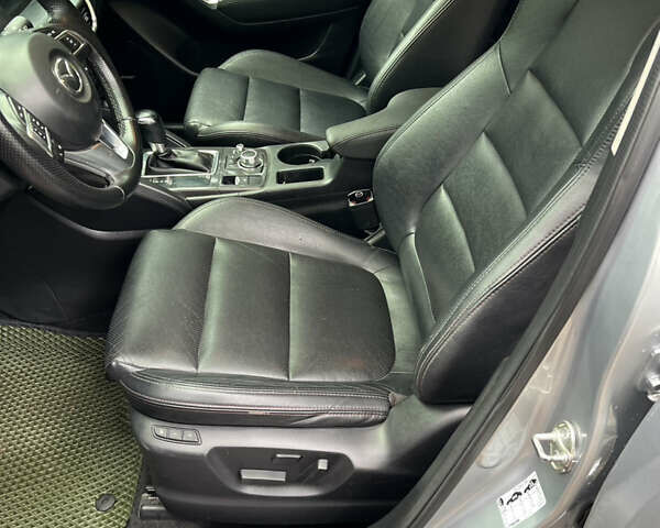 Серый Мазда СХ-5, объемом двигателя 2.2 л и пробегом 207 тыс. км за 18100 $, фото 9 на Automoto.ua