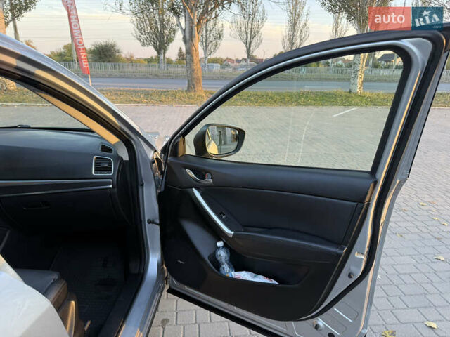 Серый Мазда СХ-5, объемом двигателя 2.19 л и пробегом 147 тыс. км за 18500 $, фото 17 на Automoto.ua
