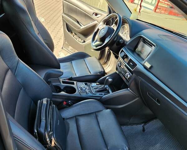 Серый Мазда СХ-5, объемом двигателя 2.49 л и пробегом 210 тыс. км за 15000 $, фото 12 на Automoto.ua