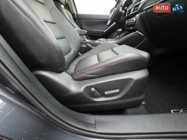 Сірий Мазда СХ-5, об'ємом двигуна 2.2 л та пробігом 165 тис. км за 17950 $, фото 45 на Automoto.ua
