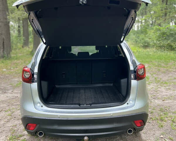 Серый Мазда СХ-5, объемом двигателя 2.2 л и пробегом 207 тыс. км за 18100 $, фото 6 на Automoto.ua