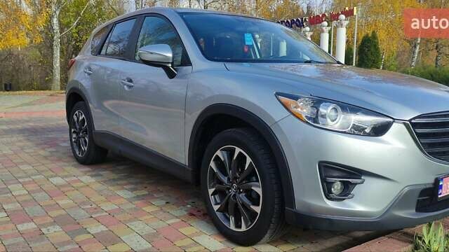 Мазда СХ-5 2016 в Миргороде на Automoto.ua Серый Мазда СХ-5, объемом двигателя 2.5 л и пробегом 253 тыс. км за 14500 $, фото 2 на Automoto.ua