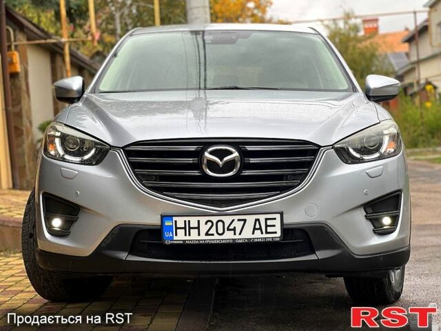 Серый Мазда СХ-5, объемом двигателя 2.2 л и пробегом 137 тыс. км за 14300 $, фото 6 на Automoto.ua