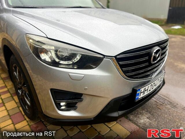 Серый Мазда СХ-5, объемом двигателя 2.2 л и пробегом 137 тыс. км за 14300 $, фото 5 на Automoto.ua
