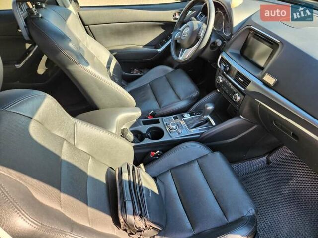 Серый Мазда СХ-5, объемом двигателя 2.49 л и пробегом 210 тыс. км за 15000 $, фото 17 на Automoto.ua