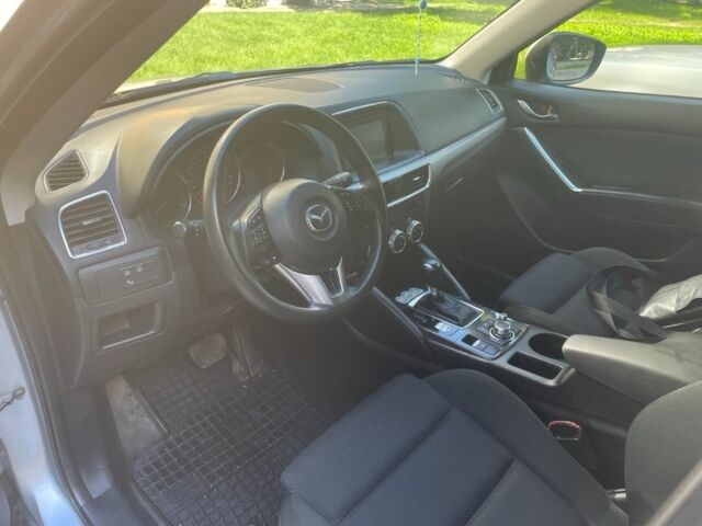 Серый Мазда СХ-5, объемом двигателя 2.5 л и пробегом 130 тыс. км за 16000 $, фото 2 на Automoto.ua