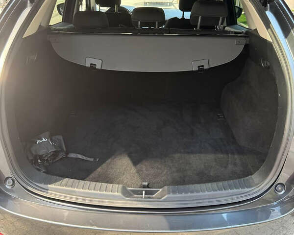 Серый Мазда СХ-5, объемом двигателя 2 л и пробегом 180 тыс. км за 17600 $, фото 31 на Automoto.ua