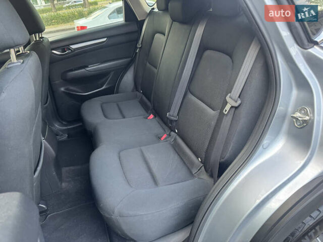 Сірий Мазда СХ-5, об'ємом двигуна 2.49 л та пробігом 83 тис. км за 18499 $, фото 34 на Automoto.ua