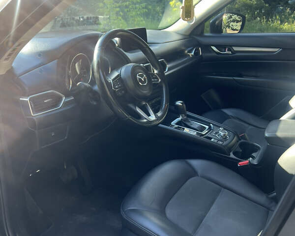 Серый Мазда СХ-5, объемом двигателя 2.49 л и пробегом 110 тыс. км за 19000 $, фото 9 на Automoto.ua