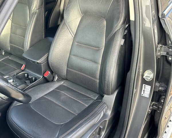 Сірий Мазда СХ-5, об'ємом двигуна 2.19 л та пробігом 232 тис. км за 17500 $, фото 30 на Automoto.ua