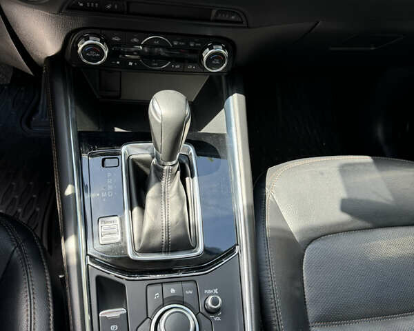 Серый Мазда СХ-5, объемом двигателя 2.5 л и пробегом 110 тыс. км за 21000 $, фото 3 на Automoto.ua