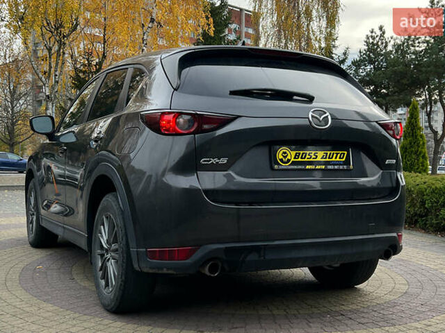 Серый Мазда СХ-5, объемом двигателя 2.49 л и пробегом 135 тыс. км за 19200 $, фото 4 на Automoto.ua