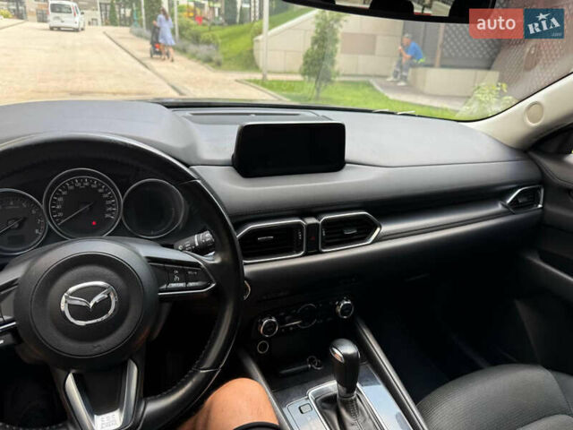 Серый Мазда СХ-5, объемом двигателя 2 л и пробегом 180 тыс. км за 17600 $, фото 8 на Automoto.ua