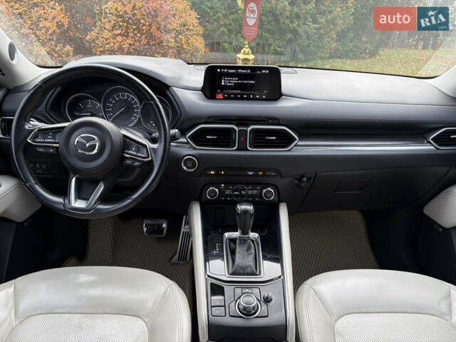 Серый Мазда СХ-5, объемом двигателя 2.2 л и пробегом 160 тыс. км за 22000 $, фото 13 на Automoto.ua