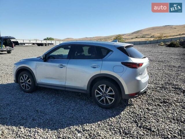 Мазда СХ-5 2017 в Ивано-Франковске на Automoto.ua Серый Мазда СХ-5, объемом двигателя 2.5 л и пробегом 126 тыс. км за 4500 $, фото 1 на Automoto.ua
