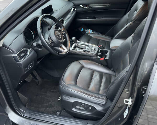 Сірий Мазда СХ-5, об'ємом двигуна 2.19 л та пробігом 155 тис. км за 18500 $, фото 25 на Automoto.ua