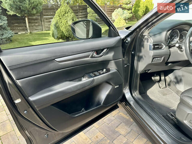 Серый Мазда СХ-5, объемом двигателя 2.49 л и пробегом 172 тыс. км за 17400 $, фото 37 на Automoto.ua