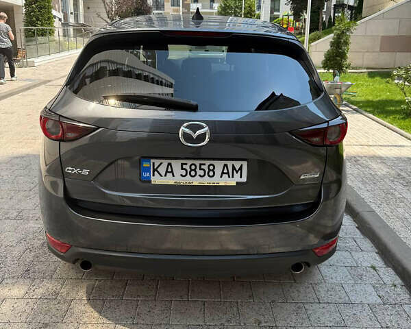 Серый Мазда СХ-5, объемом двигателя 2 л и пробегом 180 тыс. км за 17600 $, фото 26 на Automoto.ua