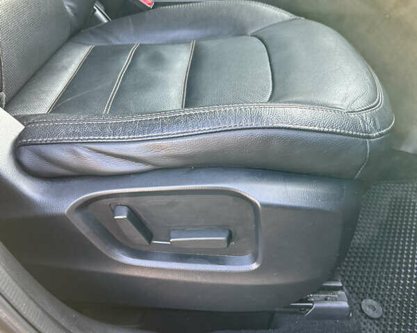 Сірий Мазда СХ-5, об'ємом двигуна 2.19 л та пробігом 232 тис. км за 17500 $, фото 60 на Automoto.ua