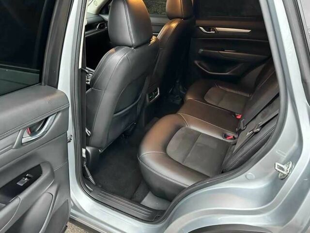 Сірий Мазда СХ-5, об'ємом двигуна 2.5 л та пробігом 81 тис. км за 12500 $, фото 5 на Automoto.ua