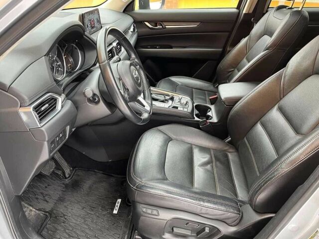 Серый Мазда СХ-5, объемом двигателя 2.5 л и пробегом 120 тыс. км за 17000 $, фото 5 на Automoto.ua