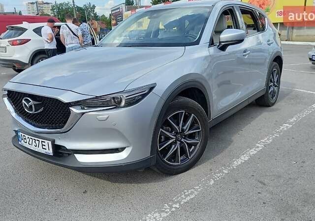 Серый Мазда СХ-5, объемом двигателя 2.49 л и пробегом 85 тыс. км за 27000 $, фото 2 на Automoto.ua