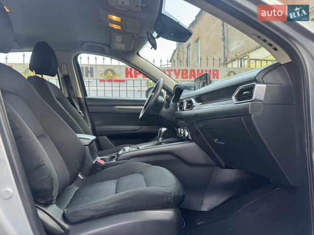 Сірий Мазда СХ-5, об'ємом двигуна 2.49 л та пробігом 83 тис. км за 18499 $, фото 28 на Automoto.ua