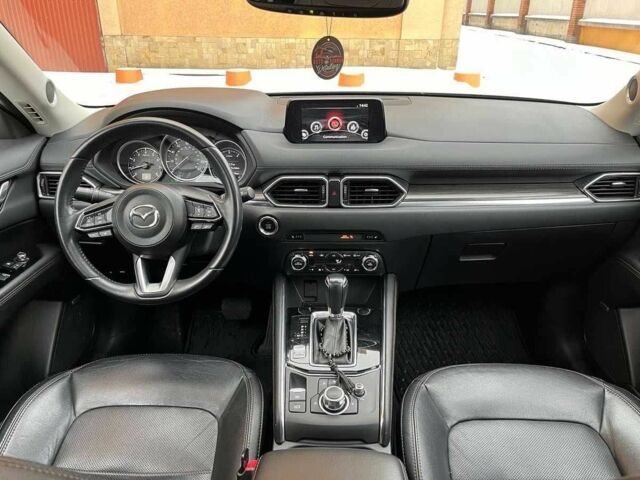 Серый Мазда СХ-5, объемом двигателя 2.5 л и пробегом 120 тыс. км за 17000 $, фото 4 на Automoto.ua