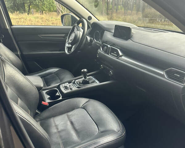 Сірий Мазда СХ-5, об'ємом двигуна 2.19 л та пробігом 226 тис. км за 17000 $, фото 4 на Automoto.ua