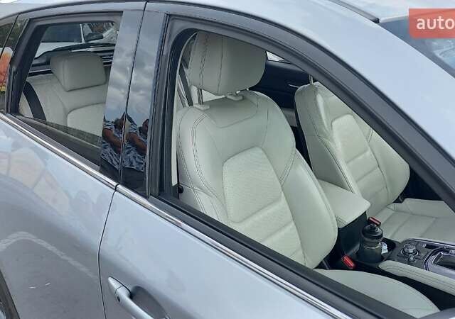 Серый Мазда СХ-5, объемом двигателя 2.49 л и пробегом 85 тыс. км за 27000 $, фото 7 на Automoto.ua